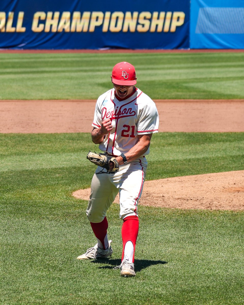NCAADIII's tweet photo. 🚨BIG RED MEAN BUSINESS🚨

@denisonsports is one away from their first national title in program history!

#WhyD3 | #D3baseball https://t.co/O6UTZmPptN
