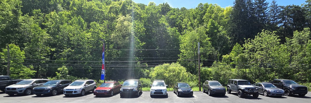 ShultsofWarren's tweet photo. Who is in the market for a top-quality, pre-owned vehicle?

Ed Shults of Warren is the place to be, stop in for a visit!

814.726.3150
https://t.co/KyNakBSTGi https://t.co/60jFdJgf8n