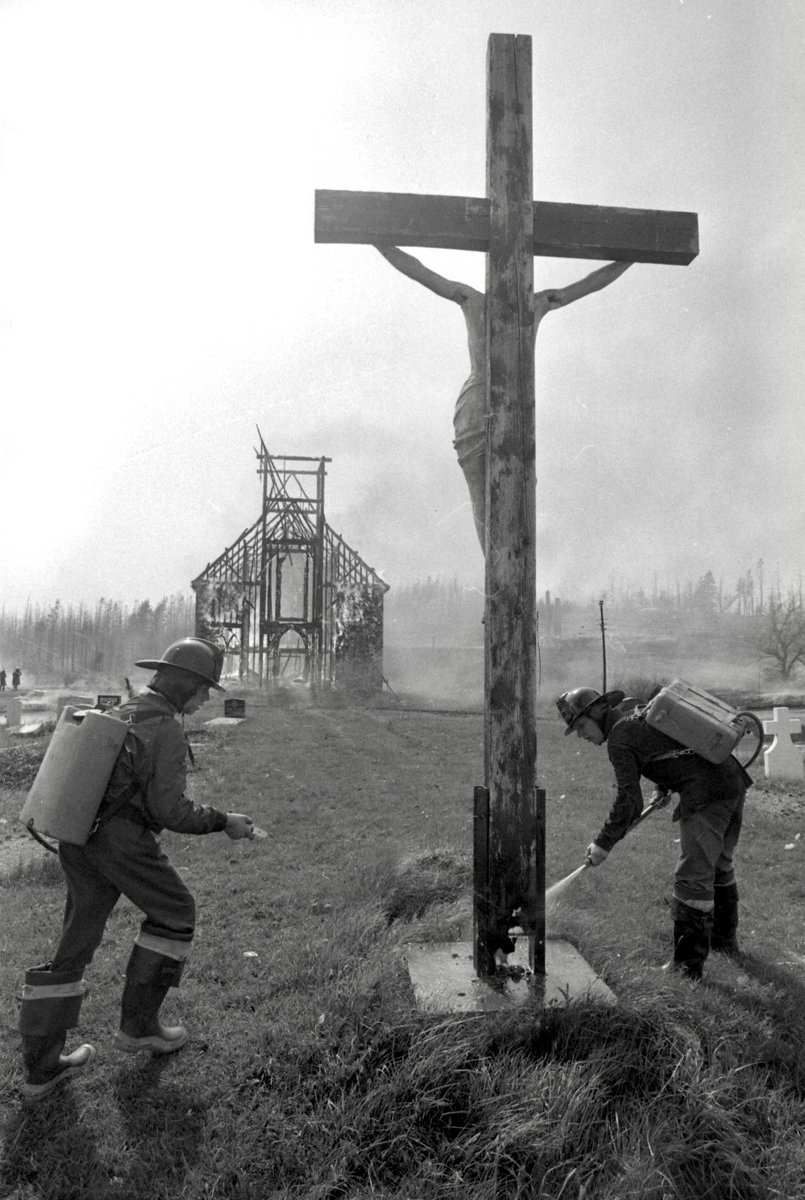 beatoninstitute's tweet photo. Today we are sharing a retrospective from Owen Fitzgerald.

“It was fifty years ago, on Sunday, June 6, 1976, that a forest fire almost wiped the small fishing village of Main-a-Dieu off the map..."

To read the full detailed retrospective, please visit https://t.co/ywFJmtjFdu https://t.co/Q9Br65H7Ea