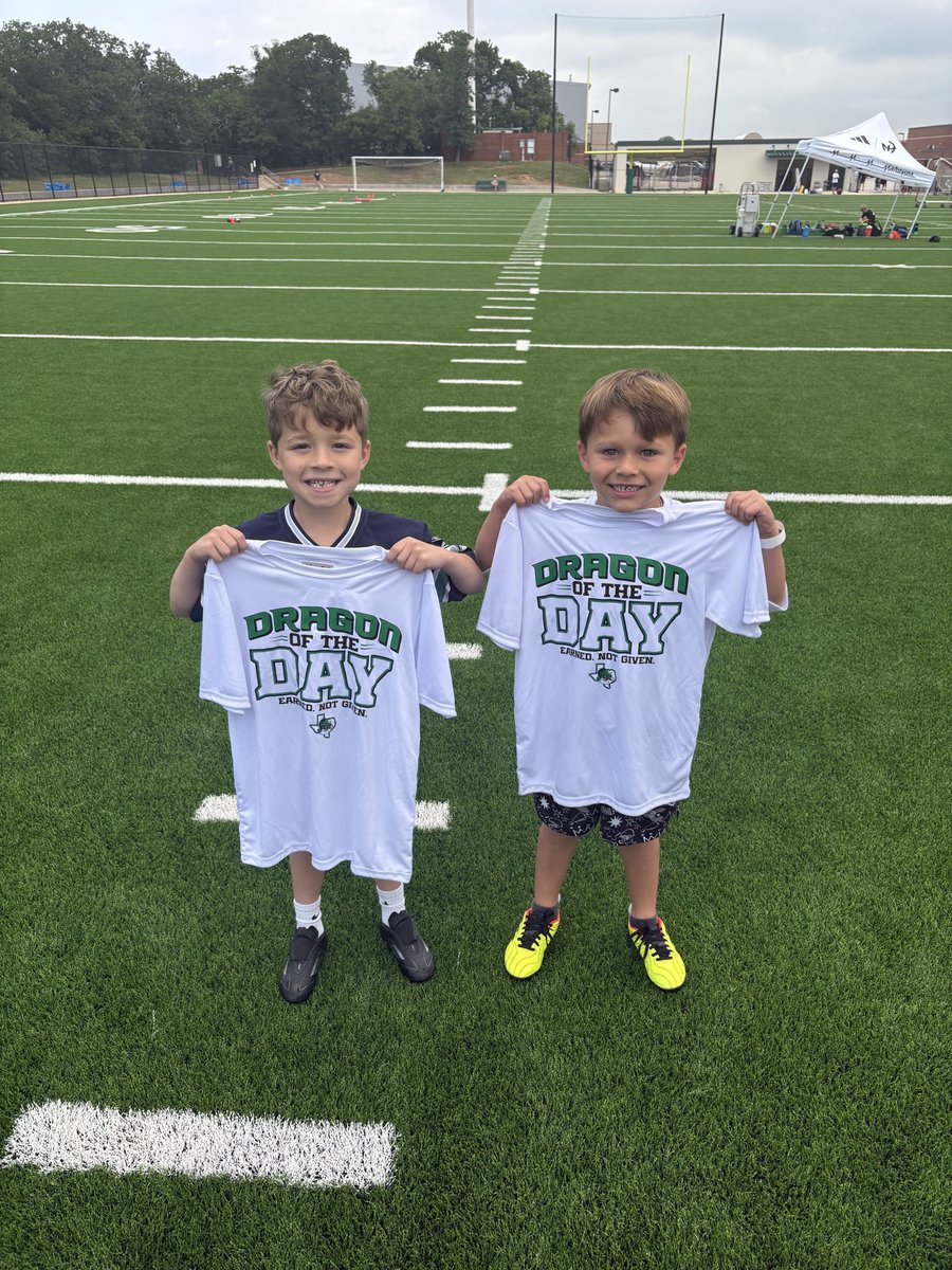 CarrollDragonFB's tweet photo. Finished up camp today with high energy! We enjoyed having everyone out and appreciate the effort!

Dragons of the Day 

K-2
Cayson Louks
Tony Rosich

3rd-4th
Levi Markley 
Alexander McCabe 

5th 
Rashed Massoud 
Brady O’Neal 

Can’t wait to see these guys dominate this fall! https://t.co/YIdSzocXXN