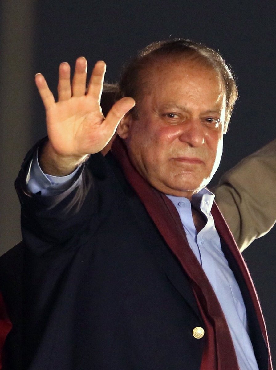 RayyanGhani's tweet photo. Mian Sb after analyzing the Finance ministry and FBR's performance. https://t.co/THSrCdUH1s
