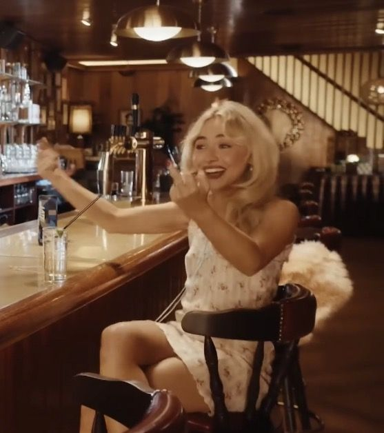 sabvault's tweet photo. i need to be drunk with sabrina carpenter so bad https://t.co/zbLxuonzBC