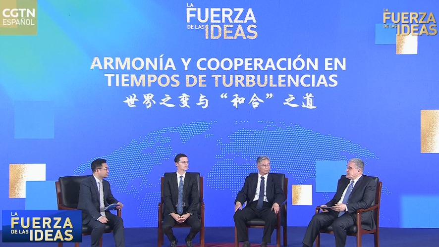 ChinaEmb_Bo's tweet photo. América Latina  y China coinciden en una idea clave: el mundo necesita más diálogo igualitario y menos jerarquías.🌎
Adalberto Noyola Robles, del Centro de Estudio Mexicano UNAM–BFSU, destaca que los países latinoamericanos deben fortalecer su unidad y respaldar iniciativas multilaterales basadas en respeto mutuo, diversidad cultural y cooperación.⚖️
El nuevo orden internacional debe construirse con más voces, más equilibrio y más puentes entre pueblos.🧭
La nota completa profundiza esta mirada:
https://t.co/8yw7FDu3rM
#ChinaLATAM #Multilateralismo #CooperaciónSurSur