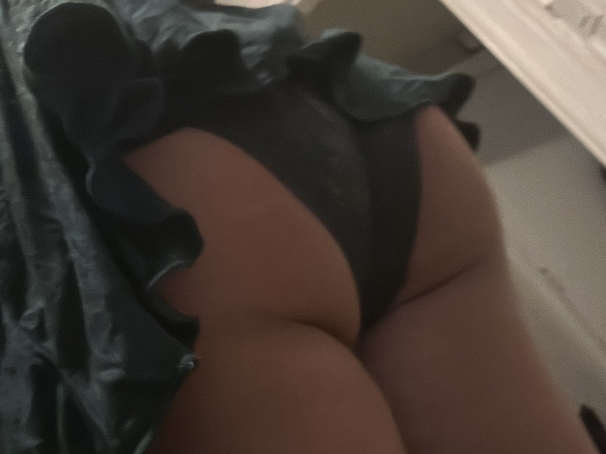 alexa_adore_CD's tweet photo. Booty snaps!

#Sissy #Femboy #Crossdresser #GayToronto #Lingerie #Nylons #Stockings #Feet #Trans #MTF  #Fetish #Wataa https://t.co/xqDrhxxe95