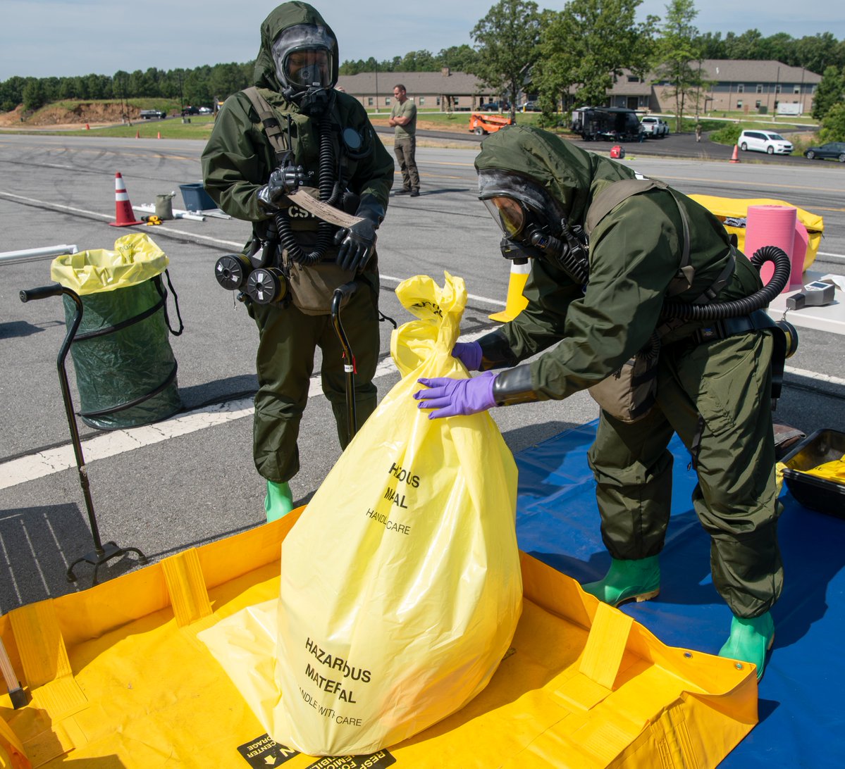 arkansasguard's tweet photo. Soldiers assigned to the Arkansas National Guard's 61st CST joined local, state, and federal response partners during a training exercise today at Camp Robinson designed to strengthen coordination and response capabilities involving the release of hazardous materials. https://t.co/BDlAvPP8UO