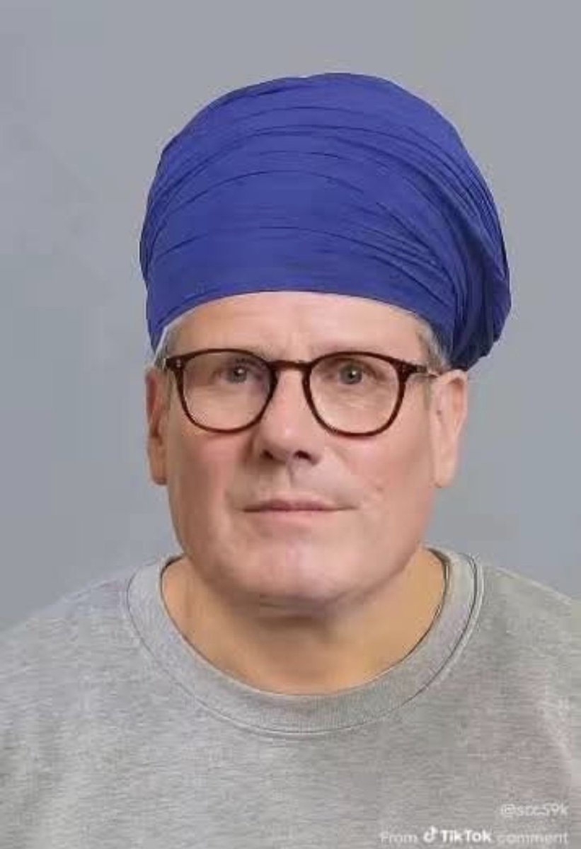 realpauldakers's tweet photo. Breaking news @Keir_Starmer insists there is no two tier policing! https://t.co/9icARCOJPa