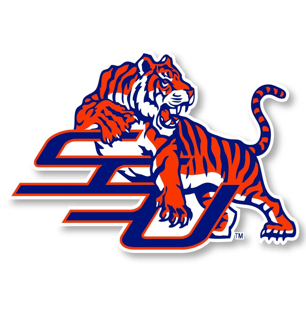12Chris__'s tweet photo. I am blessed to receive my first offer from savannah state university! #AGTG https://t.co/LGWZNI1pqV