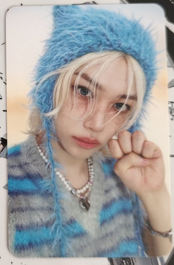 MoshLinss's tweet photo. Arkadaşlar ben onu satmayı düşünüyorum ama fiyat bilgisi hakkında gram fikrim yok bana yardım edebilecek biri var mı? 
#skzsatis #straykidssatis https://t.co/L3Lso7BJ4Z