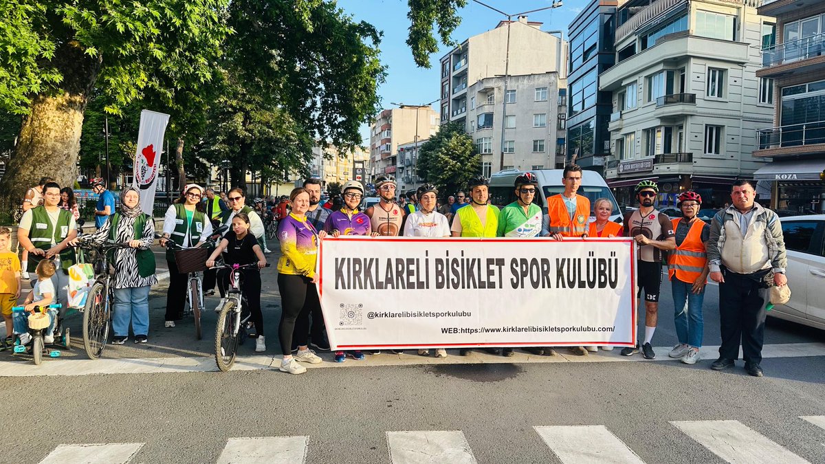 yesilay39's tweet photo. 3 Haziran Dünya Bisiklet Günü kapsamında Kırklareli Bisiklet Spor Kulübü, Eşpedal Derneği ve Kırklareli Belediyesi işbirliğiyle gerçekleştirilen bisiklet turuna Şube Kadın Komisyonu üye ve gönüllülerimiz ile katılım sağladık. https://t.co/8K0M79bHLr