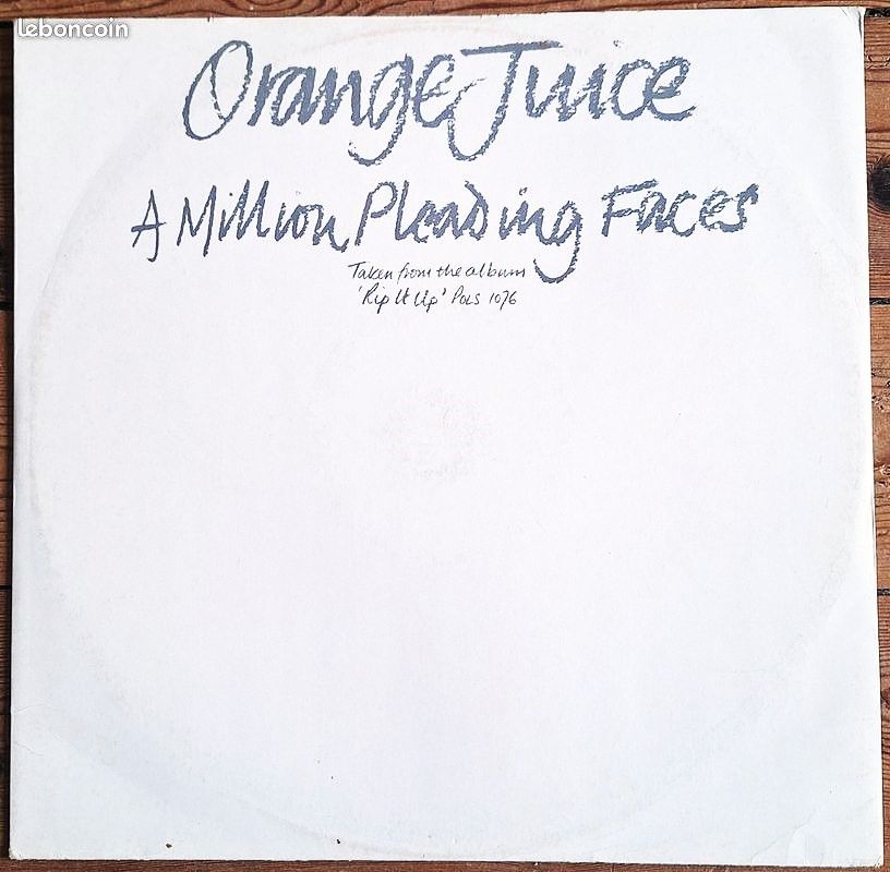 ProyectoBrit2's tweet photo. Vamos con más de los 80s...
Orange Juice 🏴󠁧󠁢󠁳󠁣󠁴󠁿
A Million Pleading Faces (1982)
-New Wave 
-Sencillo Promocional de su 2do Album "Rip It Up" de 1982
https://t.co/tVNCtsQODH https://t.co/fE2tQLwQp4