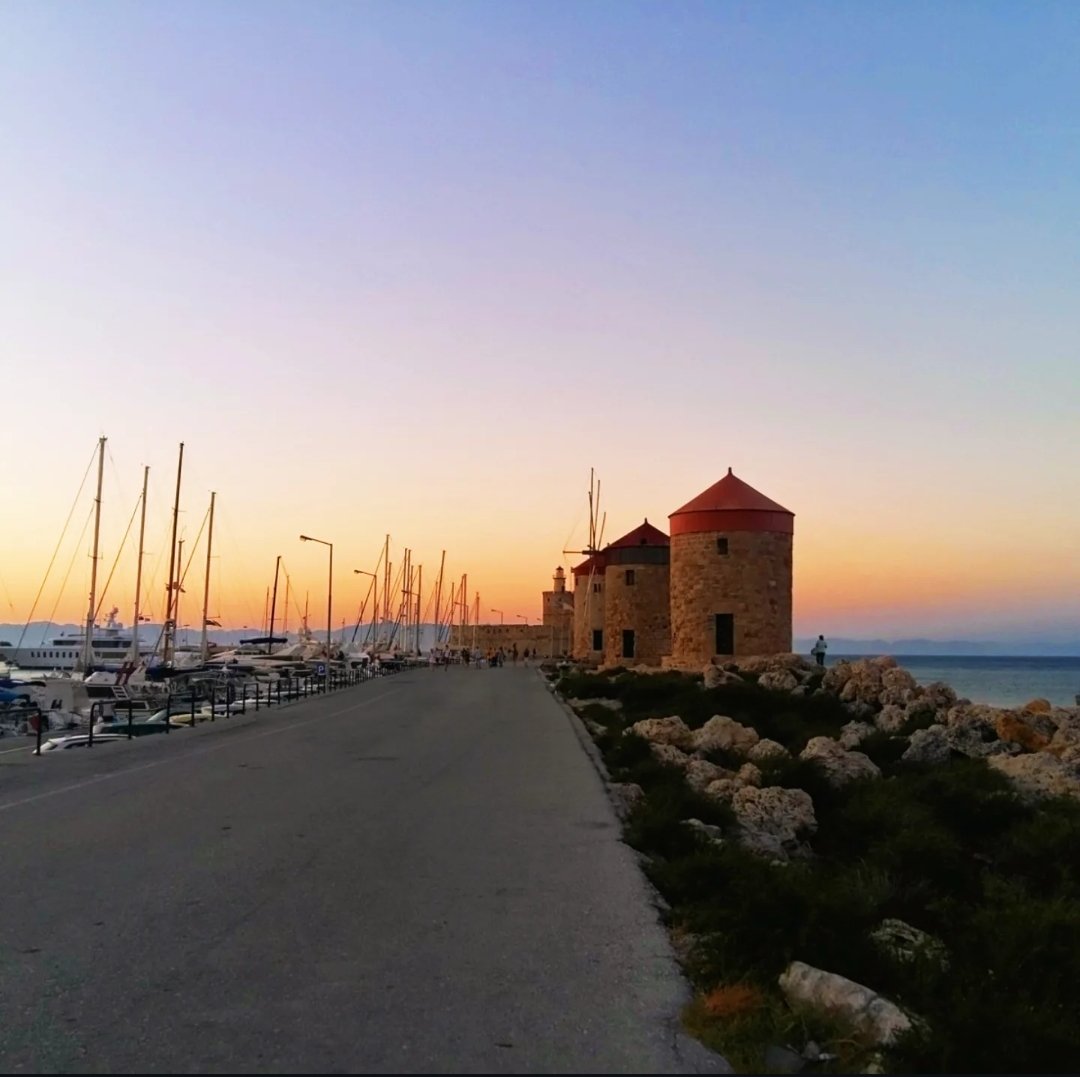 Pestifera's tweet photo. Sunset.

[My📸] https://t.co/RIfzlOqp8I