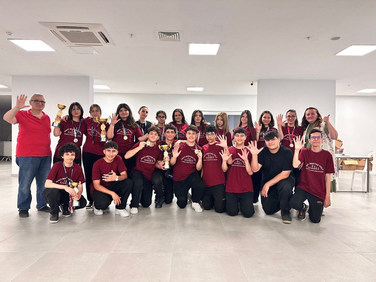 HBV_AL's tweet photo. ♟️🏆 Küçükçekmece Satranç İlçe Finallerinde farklı kategorilerde şampiyonluk ve derece elde eden sporcularımızı tebrik ediyor, düzenlenecek İstanbul Finallerinde başarılar diliyoruz. 🇹🇷

@TC_istanbul
@KcekmeceKymklik
@istanbulilmem
@KucukcekmeceMeb
@EminCikrikci
@Regaib_Mol https://t.co/xVQ3qObH8Q