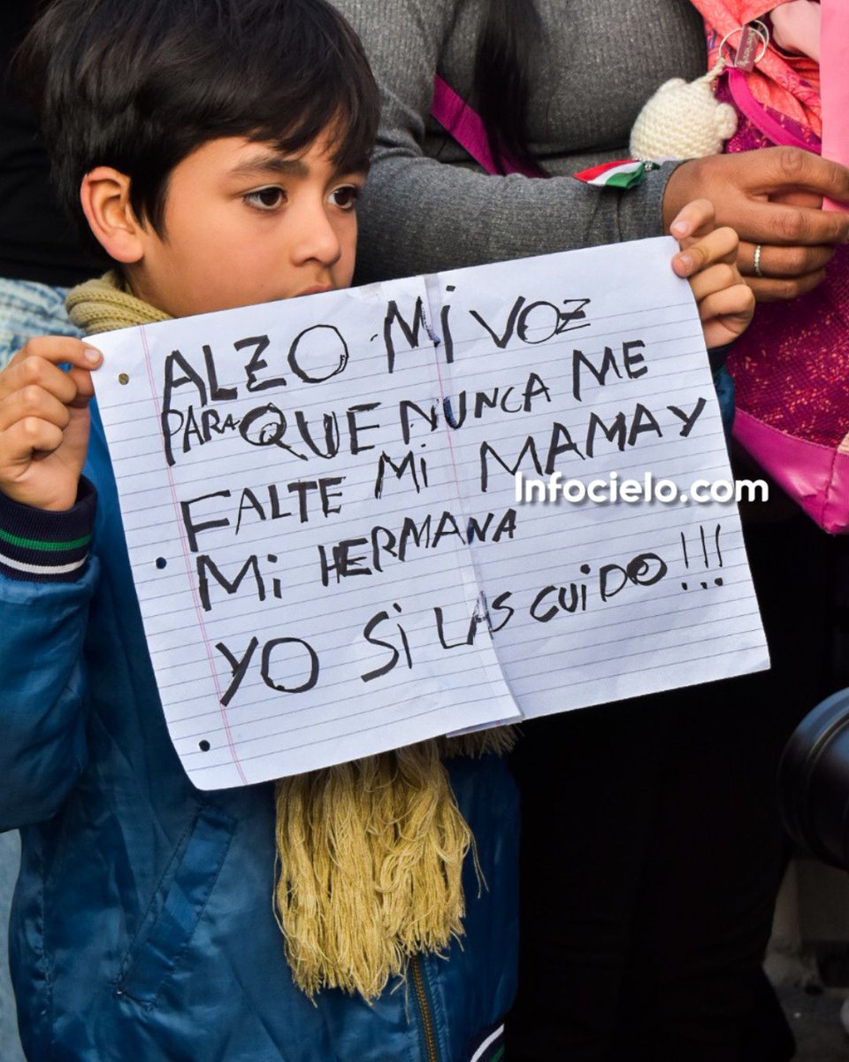 infocielo's tweet photo. 🟣 #NiUnaMenos | "QUEREMOS VIVIR, NO SOBREVIVIR": el urgente reclamo que no puede seguir esperando

📸 Victoria Paz Calabrese - Infocielo https://t.co/6oNbd3b7Kz