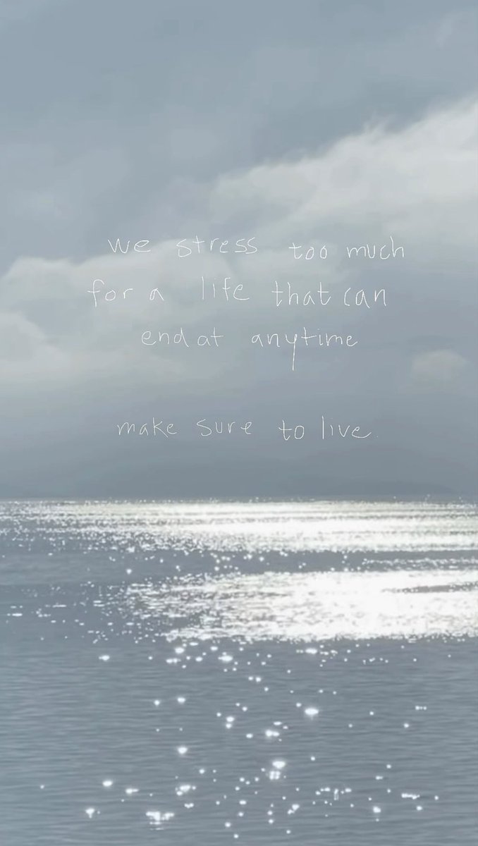 TeenagerBook's tweet photo. https://t.co/0VjzgkCWko