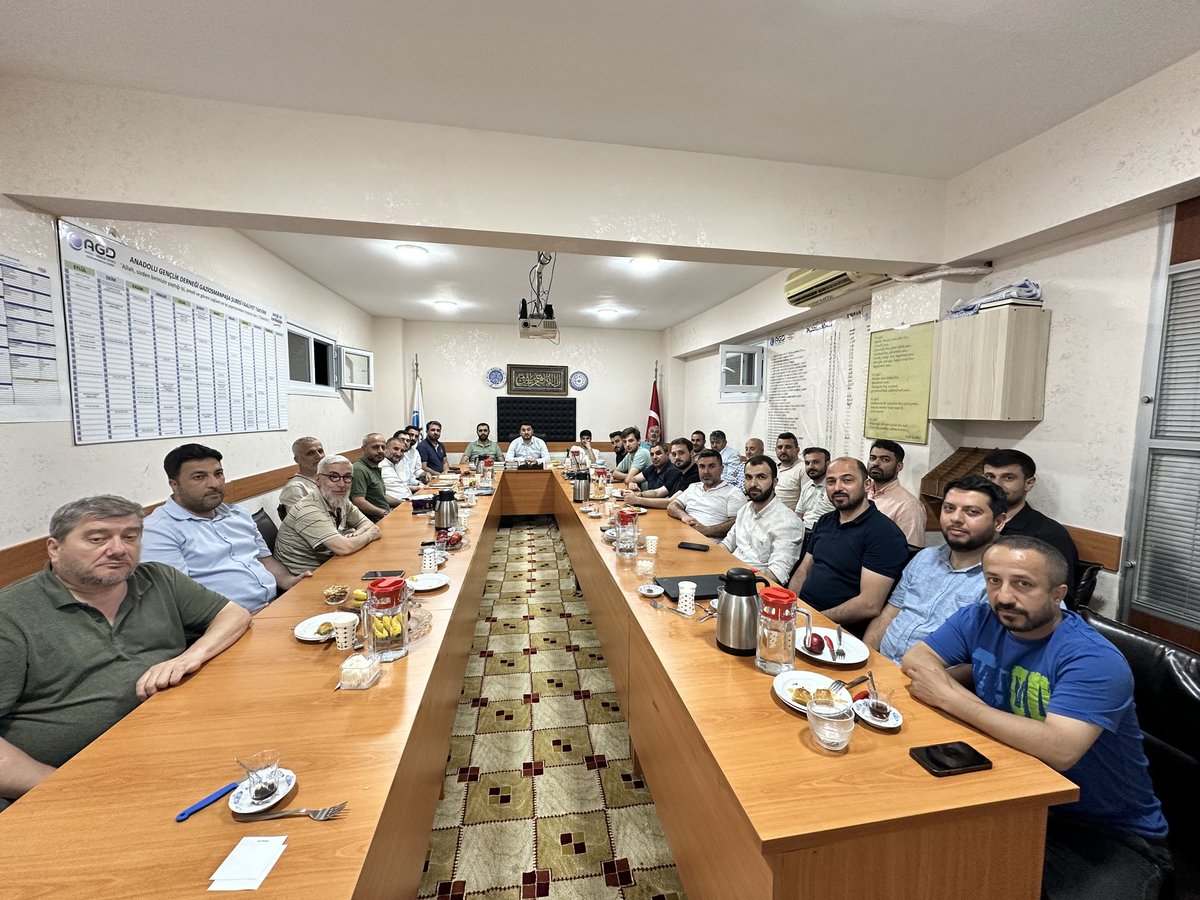 AGDGOP's tweet photo. 📍 HAFTALIK YÖNETİM KURULU TOPLANTIMIZ İCRA EDİLDİ. https://t.co/xEo4R6bkGe
