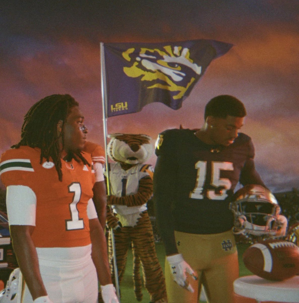 Re2pectsport's tweet photo. Leonard Moore will SHUT DOWN Malachi Toney on November 7th

Expect the best corner in football to shadow Toney, like he did to Makai Lemon https://t.co/hvs8s4AY0z