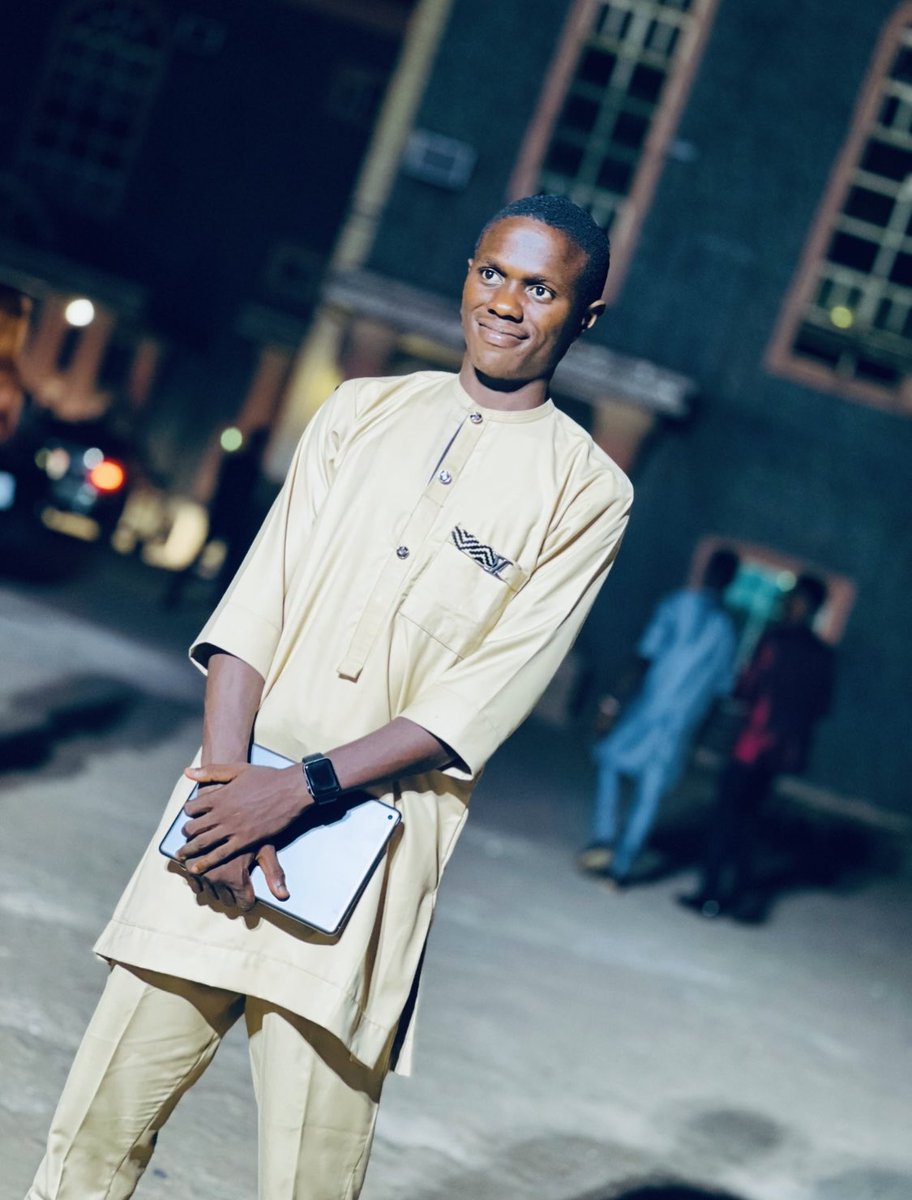 King David tweet media
