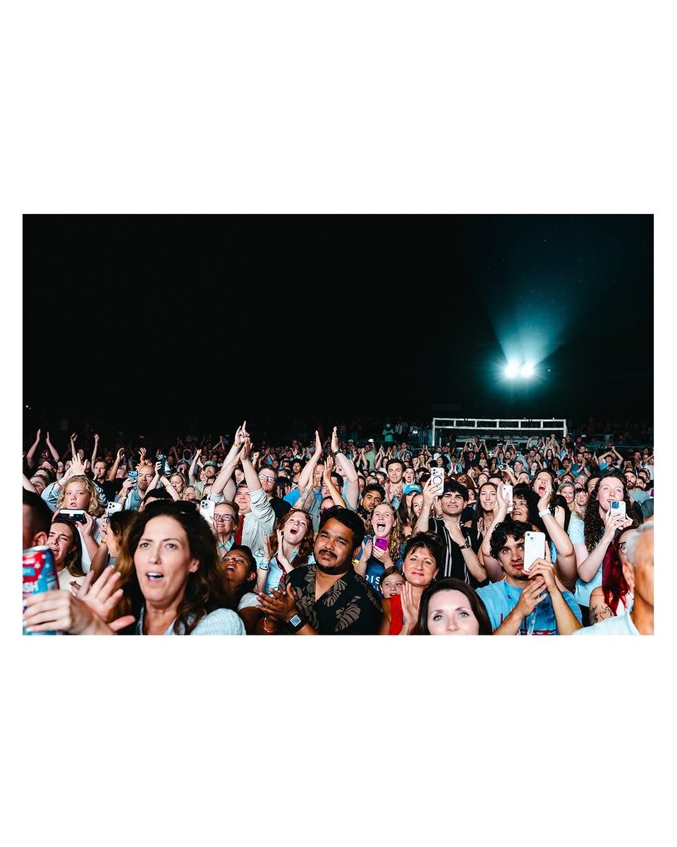 PuthPhyllis's tweet photo. Charlie Puth via whateversclever IG Post [1/4] — June 3, 2026 @charlieputh 
“Whatever’s Clever! World Tour - Charlotte, NC 🎶”
Show 22
June 1, 2026 https://t.co/NiZwqUhrIJ