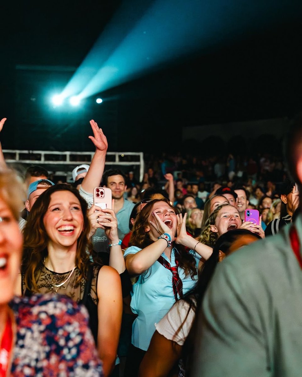 PuthPhyllis's tweet photo. Charlie Puth via whateversclever IG Post [3/4] — June 3, 2026 @charlieputh 
“Whatever’s Clever! World Tour - Charlotte, NC 🎶”
Show 22
June 1, 2026 https://t.co/6L7zb1nPwV