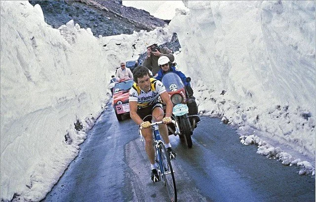 bundle4's tweet photo. @Pascal_Laurent_ Bernard Hinault au Stelvio. 5 juin 1980. A plusieurs kilomètres encore du sommet. https://t.co/R0xw9ZcIbb