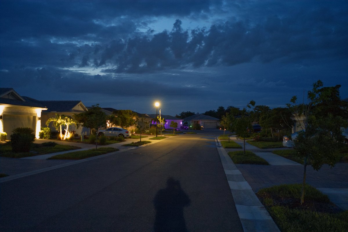 Tele1953's tweet photo. Took these pics well after sunset. 25mm lens (~33mm "equivalent"). Old camera, slow exposures, some image artifacts.

Pic 4: 1/2 sec. handheld exposure. Had a doctor's appointment yesterday afternoon so no coffee all day. ☺️ Unintentional shadow selfie too! https://t.co/vO2iUy381U