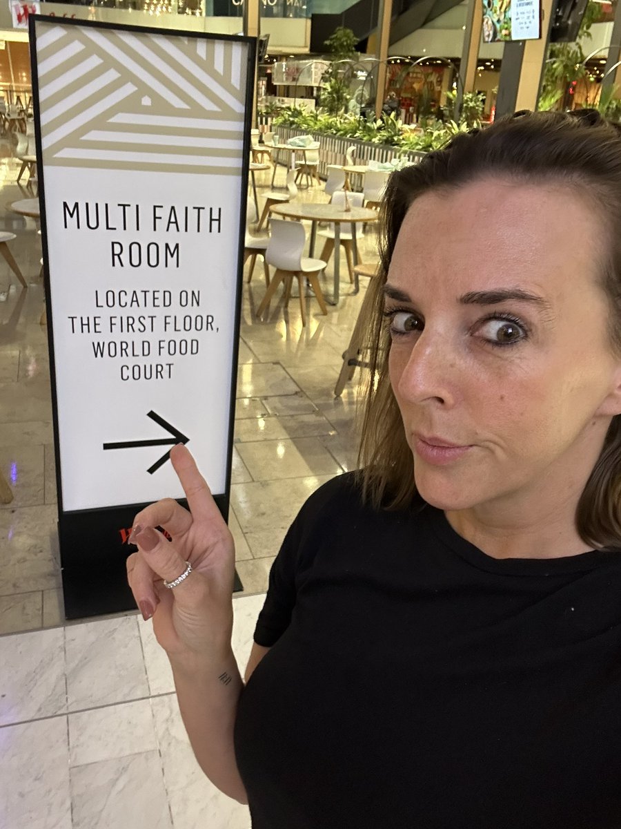 Sarah White tweet media