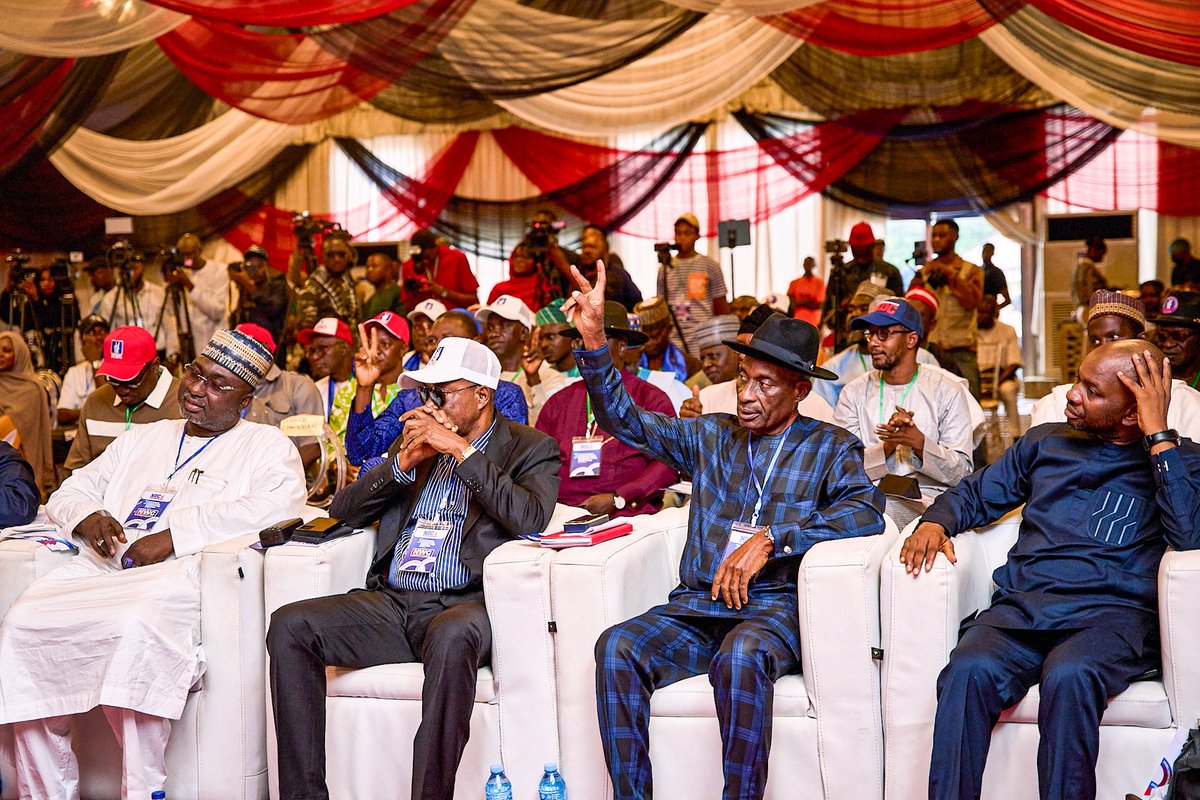 DOGE00001's tweet photo. Breaking News:

 Peter Obi and NDC leaders urge aspirants to accept primary results. https://t.co/9n5tumUiFB