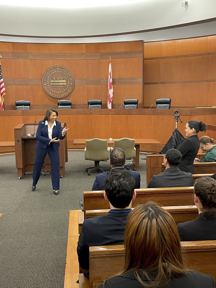 DC_Courts's tweet photo. Today, DC Court of Appeals Chief Judge Anna Blackburne‑Rigsby got to know interns from across DC Courts and spoke with them about the importance of their work and giving back.

Congratulations and best wishes to these ambitious students for a successful summer! ☀️⚖️ https://t.co/Yp1ByRMYMo