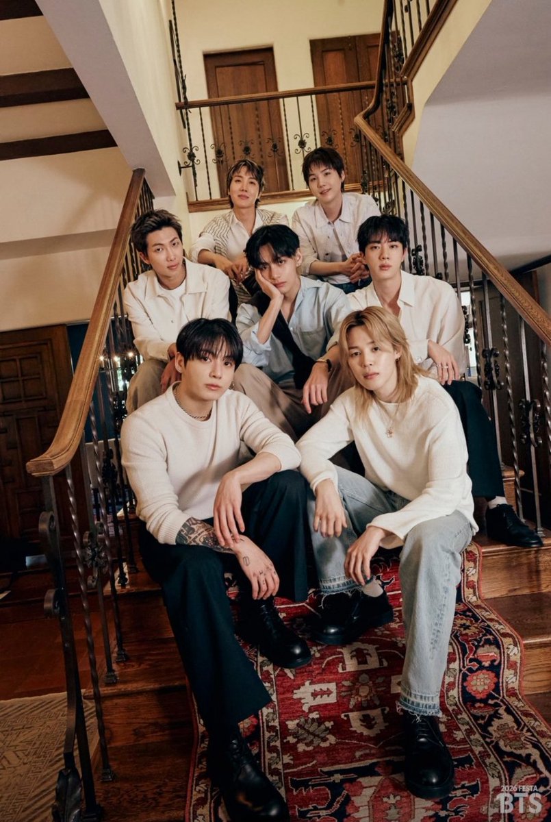 chartradar_'s tweet photo. The release of BTS family photos for the 2026 Festa caused Weverse to crash. https://t.co/24s17Xl1UY