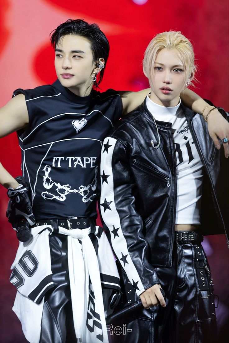 pinkbboki's tweet photo. I need you two to have a baby together, like now https://t.co/fMVAgJtpxa