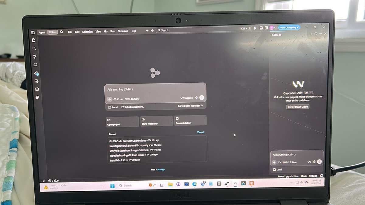 ColdShalamov's tweet photo. @Rasmic RIP Windsurf but I crashed out in the comments and the rep basically told me it’s a name change 

I literally notice nothing different 

Not even the icon in the taskbar https://t.co/LtaVdISuiW