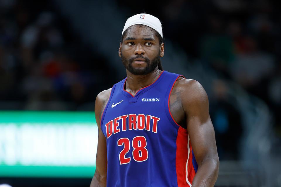NBATRADERUMORS8's tweet photo. REPORT: The Boston Celtics have shown trade interest in Isaiah Stewart and Wendell Carter Jr, per sources 

Boston is looking upgrade their depth this offseason through free agency and through the trade market. https://t.co/f3HY4t3NX2