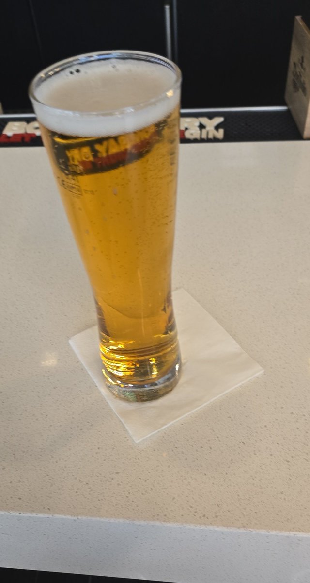 JohnBummit's tweet photo. It's ALWAYS 5 o'clock somewhere, nigga #Chicago #RealNigga https://t.co/KrMcrc1mob