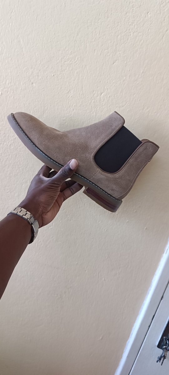 uhurumajo's tweet photo. Tikamati tikuoda China we talk of this quality not za Tunduma zija. 

MWK 320,000 https://t.co/BA3s2BJMoE