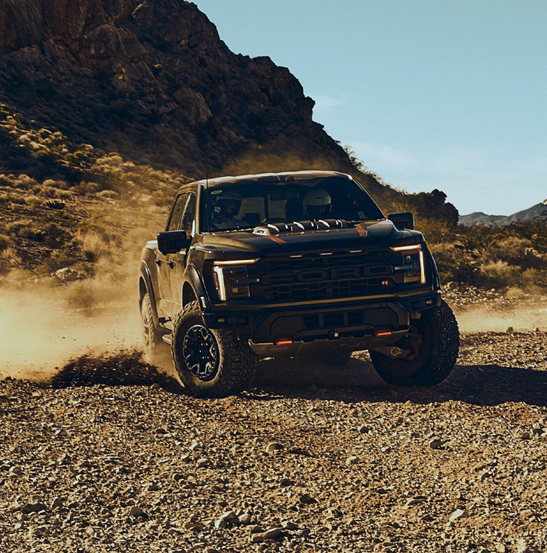 Starks_Ford's tweet photo. The Ford F-150® Raptor® R™ is at home in the Nevada desert.🌵 https://t.co/udO4UFBEMB