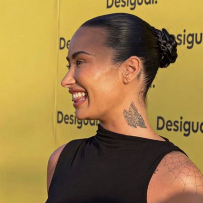 downbad_for_ts's tweet photo. 🌻 Queen, ilysm https://t.co/QCt95aQGnt