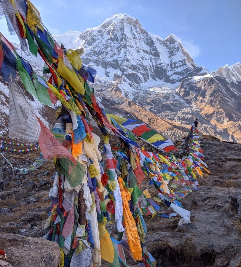 jaganbimal's tweet photo. The Himalayas in Nepal are THE ULTIMATE spiritual glow-up spot !!! 🔥🙏 
Tibetan prayer flags ! They're EVERYWHERE in Himalayan vibes, strung across peaks, passes, and base camps dropping peace, compassion, and straight-up good fortune blessings!! 🌈✨ #Himalayas #PrayerFlags https://t.co/JTLt0WZLSJ