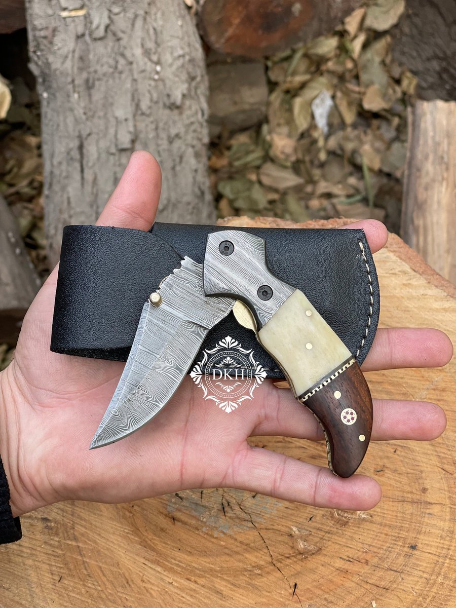 drknivespro's tweet photo. Custom Handmade Damascus Steel Pocket Folder Knife With Leather Pouch | DRSKNIVES HUB

SHOP NOW  at : https://t.co/gcV3SPh64a https://t.co/VMVB1ajaSb