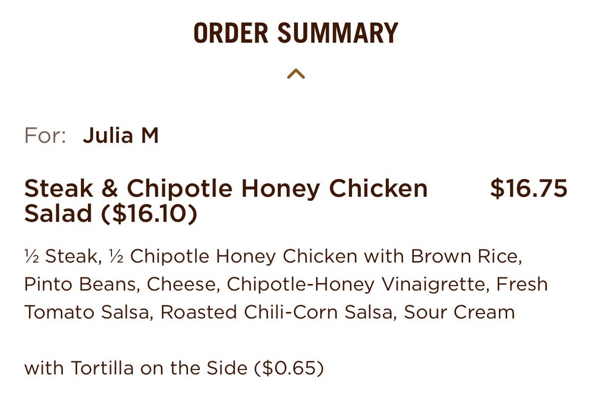 MyFishesNameIs7's tweet photo. Yooo @ChipotleTweets I ordered a SALAD… how did they forget to add the whole salad part??? 😭 https://t.co/eMCR4xS3Js