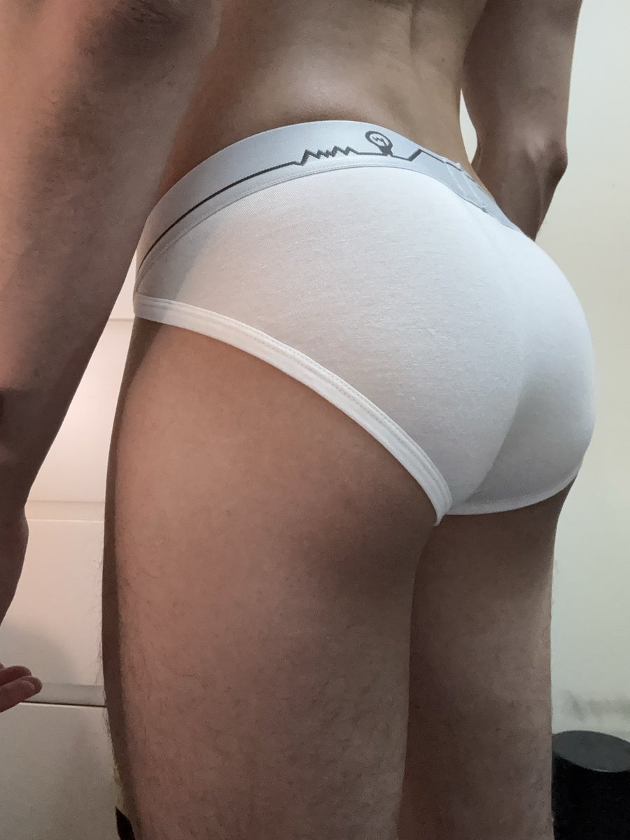goASSthetic's tweet photo. 🍑
🍑Follow @goASSthetic
🍑
#ass #gayass #smoothass #undie #underwear #gay #queer #twinkass #kinky #jockstraps #bubblebutt #twunk #hunk https://t.co/ZlaNGgHZZE