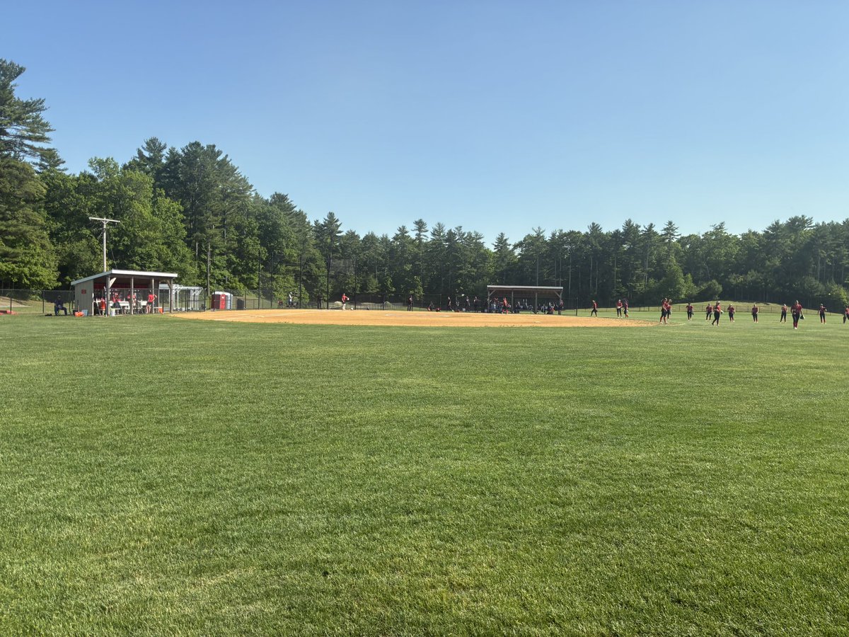 Murray_Jack_'s tweet photo. Big matchup in Kingston today.

No. 8 @SLakeathletics hosts No. 9 @RMHSMAsoftball in the Div. 2 second round.

Should be an exciting one.

@RocketsRMHS @MIAA033 https://t.co/RbYzRTAnsR