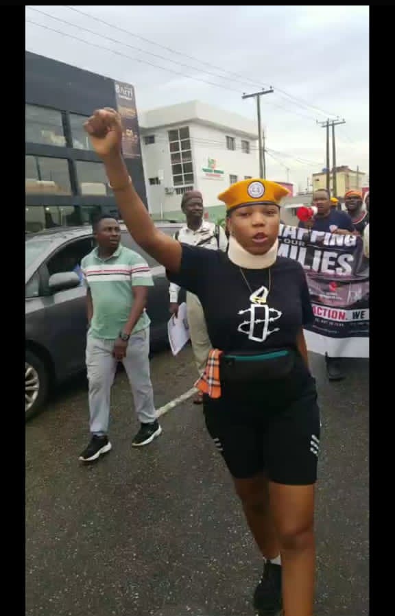 BossladyFola's tweet photo. Our government can't be feasting when our children and teachers are in the bush... Enough is enough and until the Oyo47 are freed the struggle continues....
#freeoyo47 https://t.co/zMpuVjSdCj