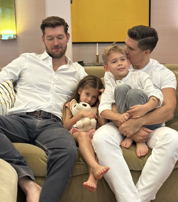 MovieStrictly's tweet photo. Every child deserves to grow up surrounded by love, and it’s wonderful to see families creating that kind of home for their kids. ❤️🏳️‍🌈 https://t.co/htGG4krQqK