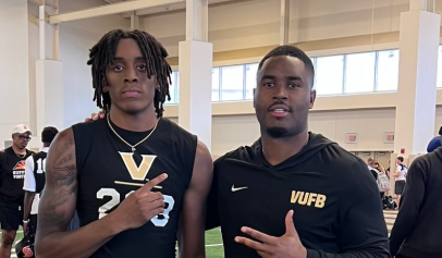 sixstarfootball's tweet photo. EVENT COVERAGE | Several talented prospects make noise at Vanderbilt Elite Camp

📍 Vanderbilt University | Nashville, TN
📈 Stock-rising talent turned heads in front of the Bears staff

🔥 Full recap + scouting reports
STORY ➡️ https://t.co/W3WbxdUHrP

@J1sotuff @gabrielautry04 @sullivanbiggs19 @julian14bradley @AthensDavenport @TysonDavis3ATH @Kevin07201555 @KingDillard6_ @CruzEvans81 @adrienflorez88 @NikoFondrisi_qb @prestonglasco @micahsplat @NolanGriffin_13 @WalkerGrubbs9 @LaDainianHarris @landon_hill77 @WinHoots @jacobjewell_  @CohenJones2027 @christopherkuz_ @ltyboris_74 @Frank_Mancini29 @MaxtonBenavides @DueceYoboi @ColtMixon @OwenMoore89 @JettPowers6 @CRegister_2028 @Jett_Reynolds3 @Malachi494563 @micah_sally7 @Simsryans @RettThomas2028 @jacobvaughnn @camdenwelsh14 @BraydonWeldon @Joshuawise_12