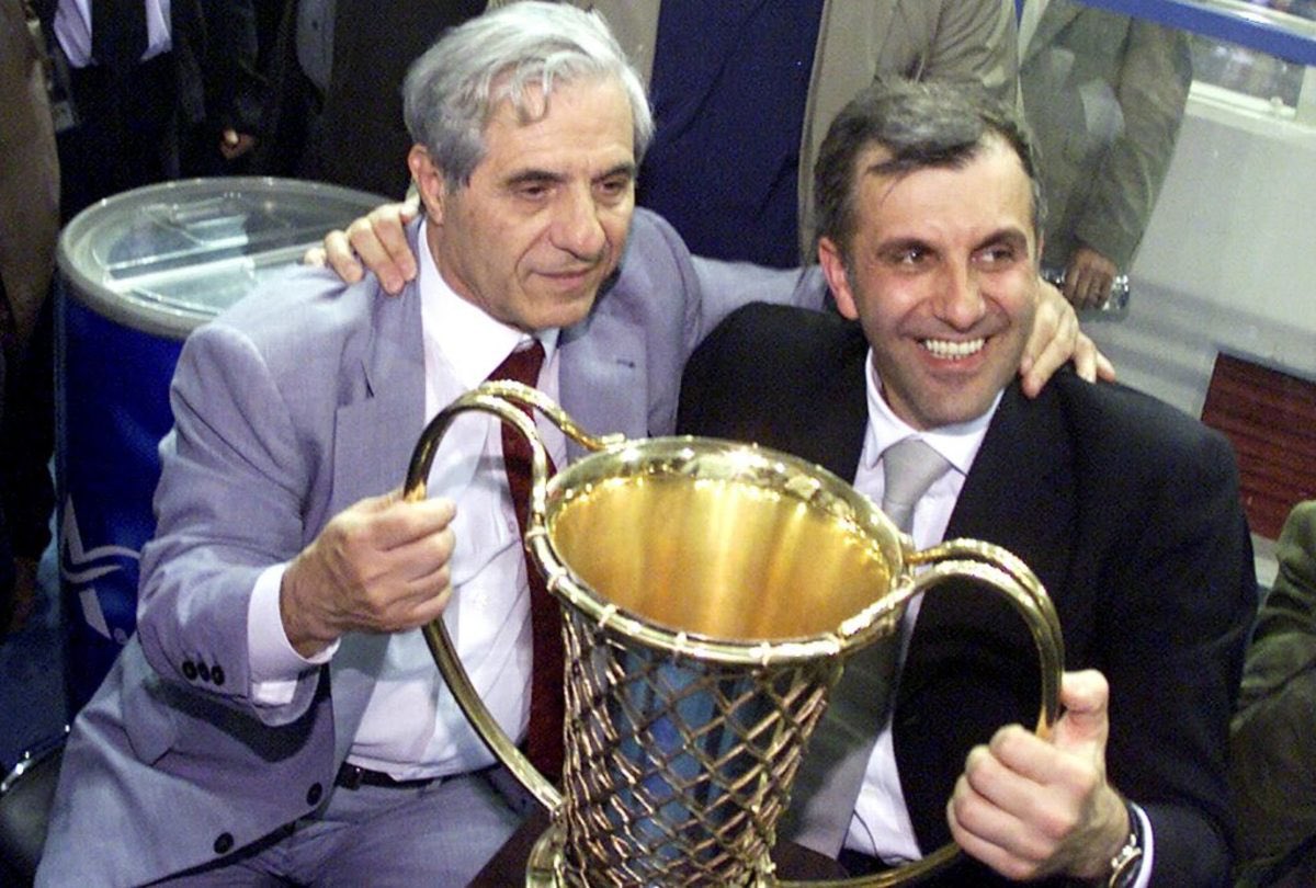 EOrganwsi's tweet photo. 5 Ευρωπαϊκά σε 12 χρόνια 

Ο,τι και να κάνετε την ομάδα που έφτιαξαν αυτοί οι δύο δε θα την πλησιάσετε ποτέ

Ο,τι και να κάνετε τα ψυχολογικά που σας άφησαν αυτοί οι δυο δε θα σβήσουν ποτέ https://t.co/6x3TeIbFSx