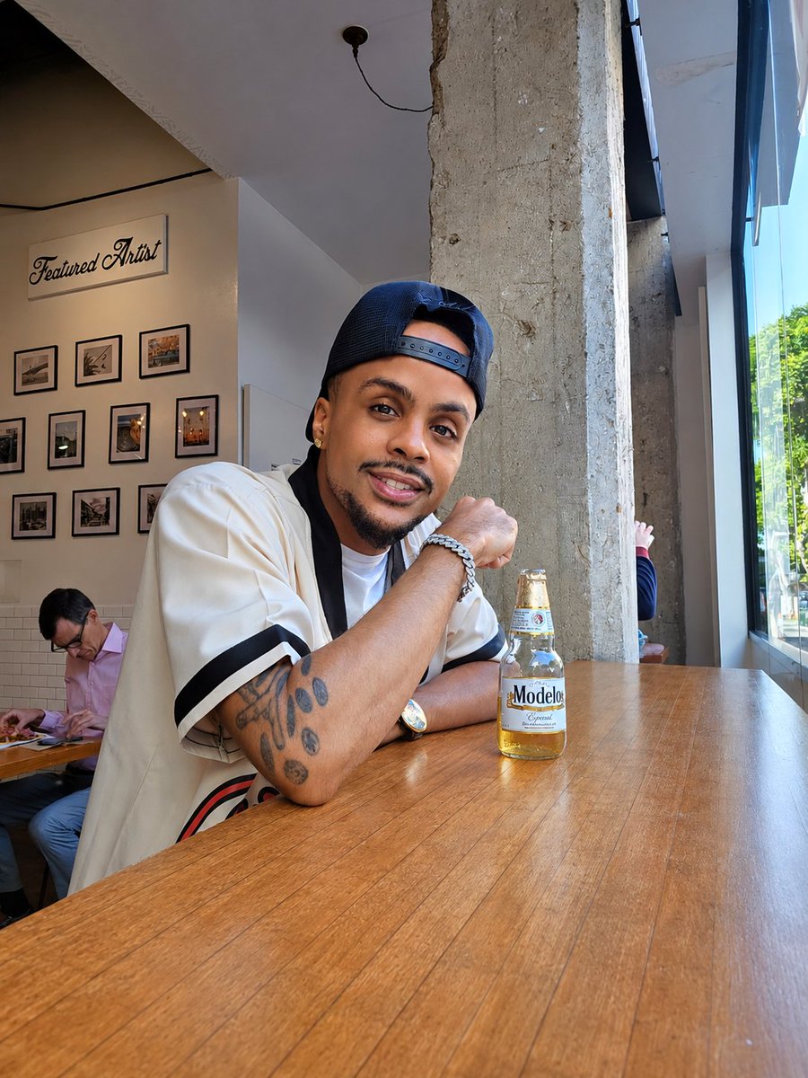 Devydev09's tweet photo. Dev got 10 on 25... 👑♊️🥂

6/3! 🎈 Thank you for all the heartfelt wishes. I'll reply back to everyone soon... ✨️ God thank you 4 allowing me 2 see another yr &amp; to be able 2 continue reading the pages of my life! 🕊❤️‍🔥🕊

Excited for what's 2 come... ✍️🏽 #Bday! 🎂 #GeminiSeason! https://t.co/RGeJkAgHrY