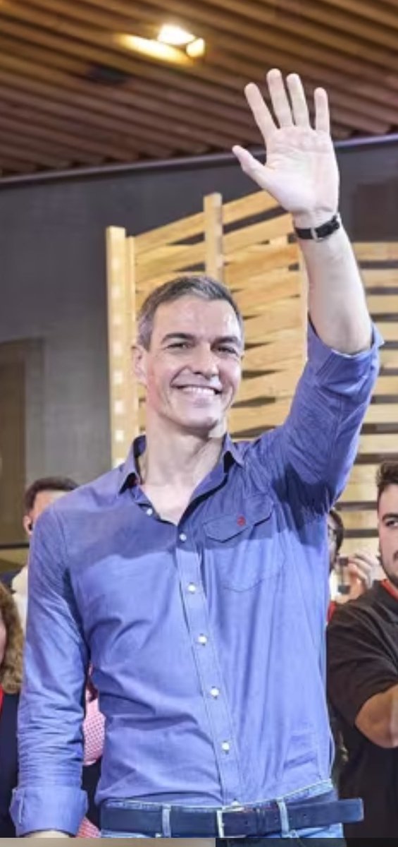 quarter14544's tweet photo. SE LA SUDA:

según el informe de la UCO 

Es el ONE

Deberían de detenerlo??

SÍ o NO??

SÍ 🙋‍♂️ https://t.co/lxMA8g6Cyj