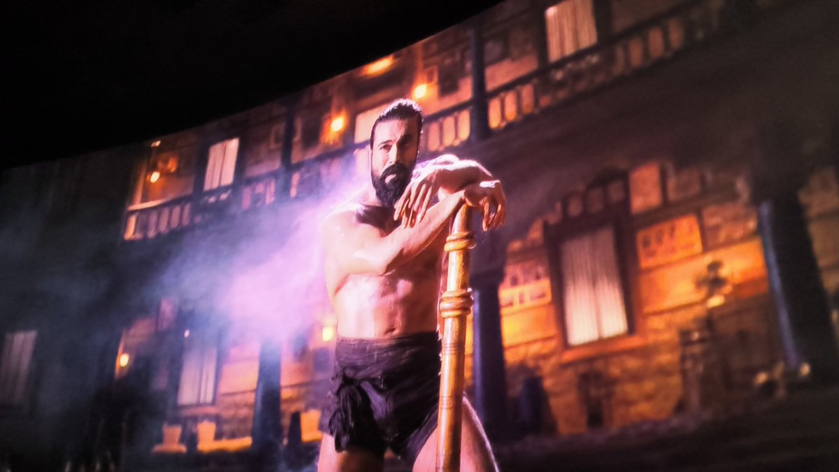 michaelDQ24's tweet photo. My favourite shots in #peddi
Movie 
@PeddiMovieOffl 
Wrestling portions top notch 
##PeddiReview https://t.co/lkH8MuGS77