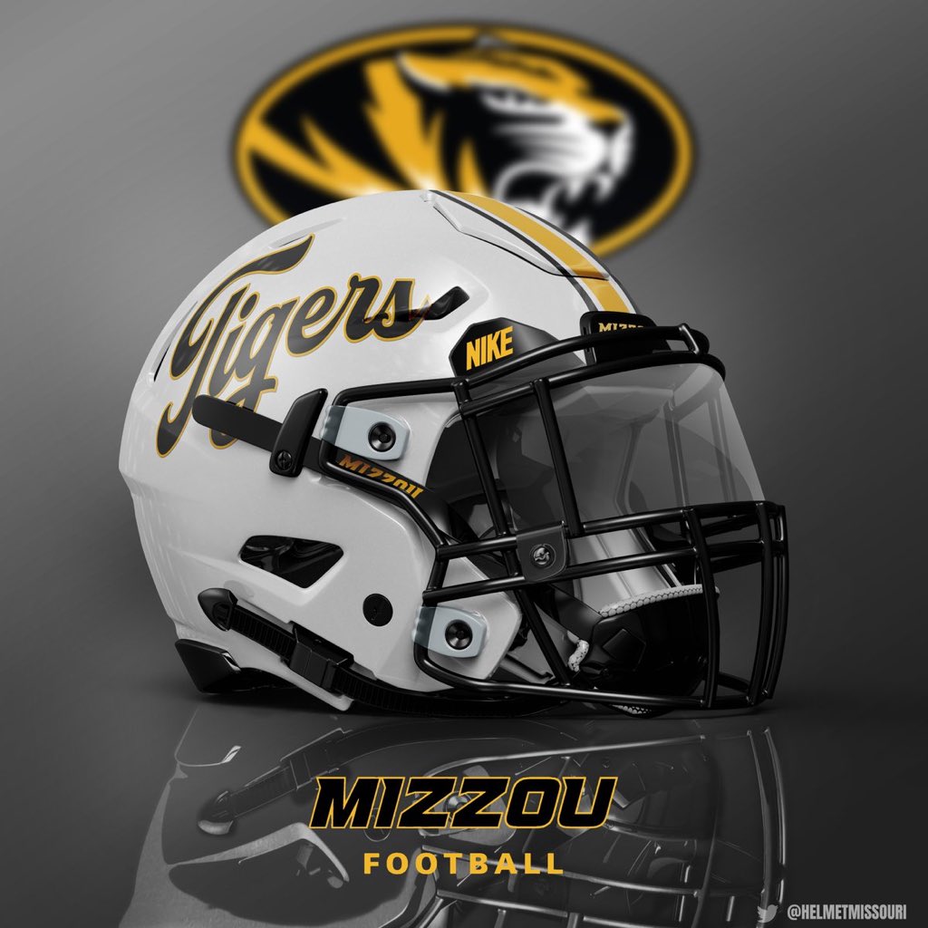 CastlingColby's tweet photo. Ready to go to work tomorrow at @MizzouFootball! Big senior year loading! #MIZ #OLINE 
@CoachJonesB 
@BIGboehmTHEORY 
@CoachLMeadows 
@SouthsideMavsFB 
@Coach_Dameron 
@Coach_JParker54 https://t.co/IwC3d8DZkj