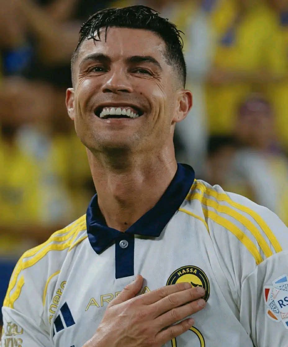 MYMB1412's tweet photo. @lyf1885136 @AlNassrFC https://t.co/7YaOZn1zyx